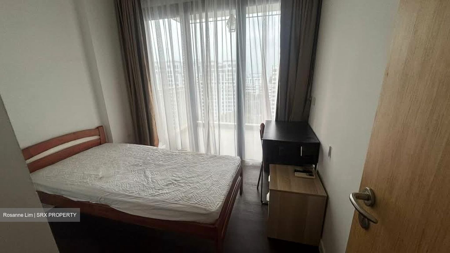 The Lakefront Residences (D22), Condominium #555541601